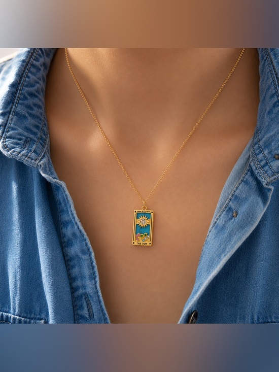 Jewelry - New 18K Gold Plated The Sun Tarot Necklace